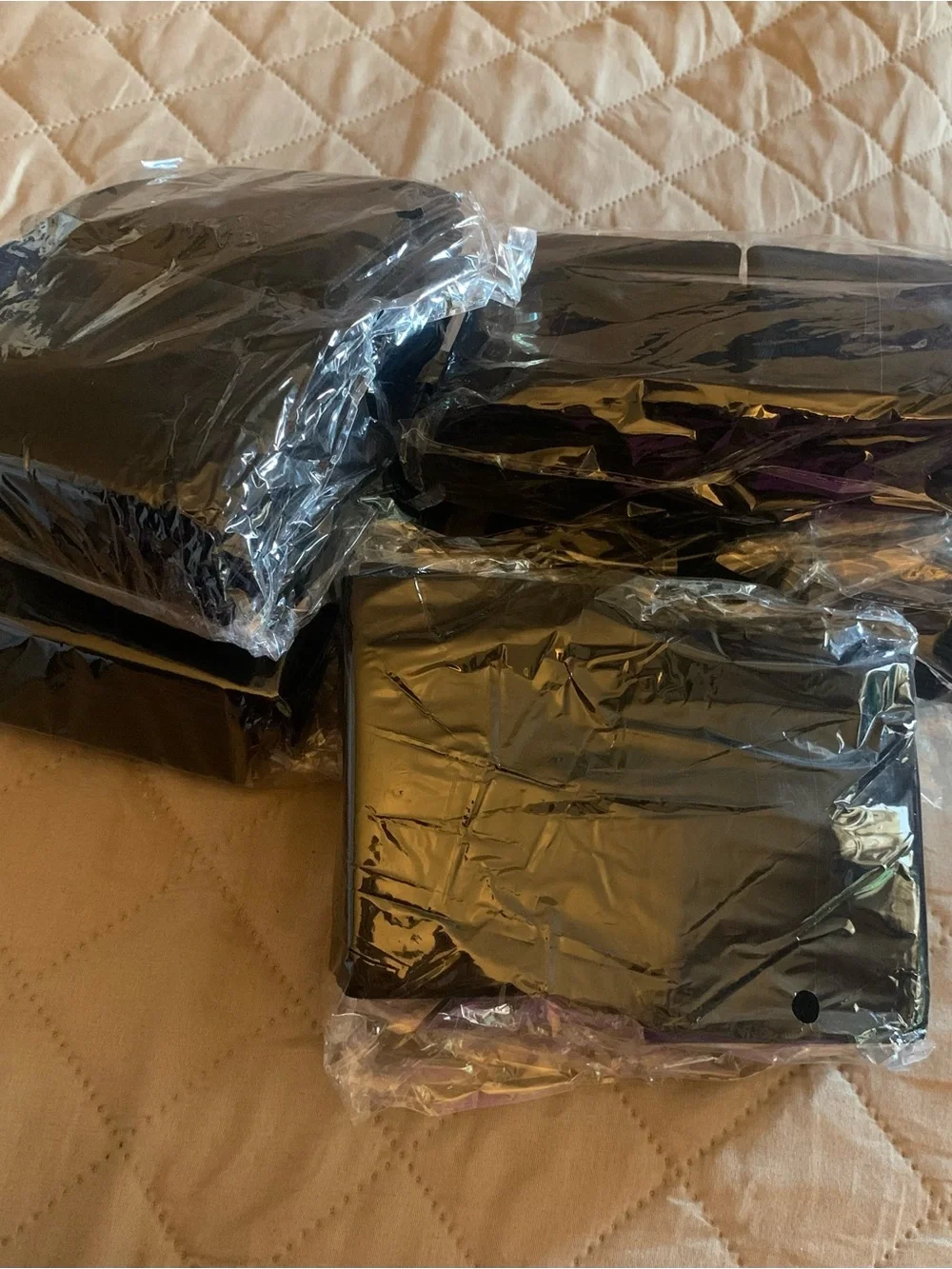 60 - Black Velvet Snap Jewelry Pouches. 5 Packs of 12.